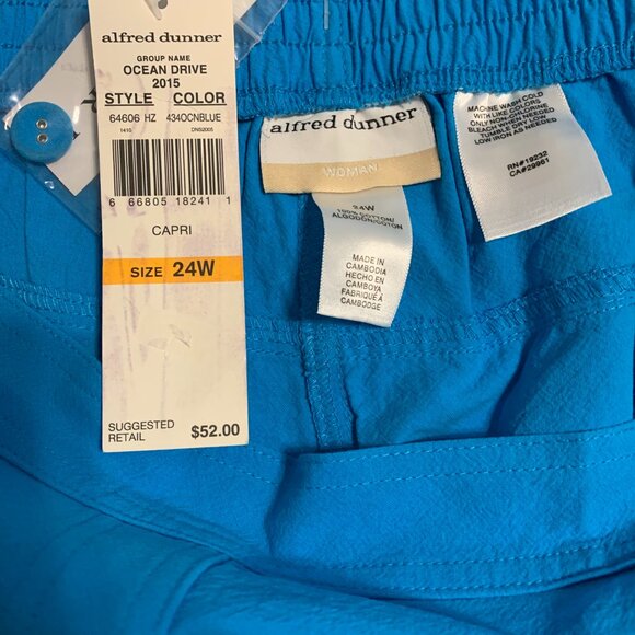 Alfred Dunner Women's Peacock Blue Capri Pants, Size 24W, NWT - Picture 6 of 6